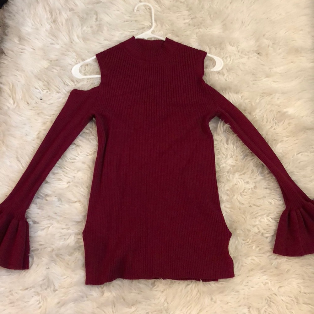 Long sleeve top